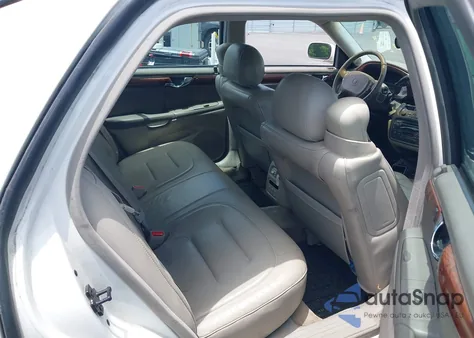 2001 Cadillac Deville Standard W/W20 из США, поврежденный, VIN 1G6KD54Y81U228089